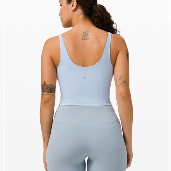 Lululemon Women’s 6 Align Crop Tank Top Light Blue Linen‎ Pastel Built In Bra - Picture 6 of 8